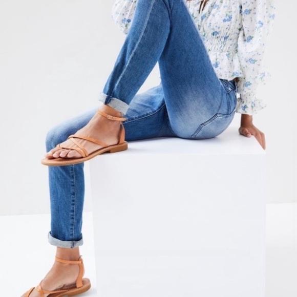 NWT Anthropologie Pilcro High Rise Boyfriend Distressed Dark Wash Denim - Picture 4 of 8